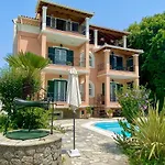 Villa Rosalia Apartments & Studios With Pool By Hotelius